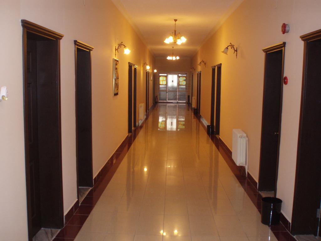Hotel Mercan Adana Esterno foto